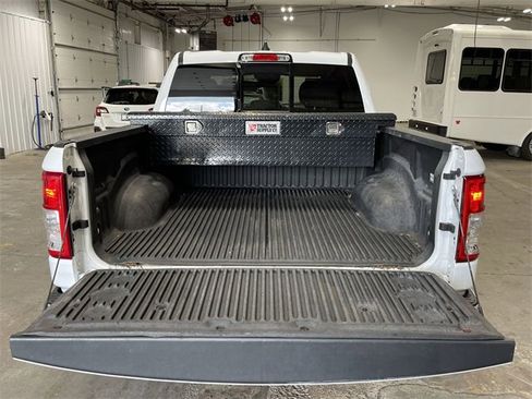 Used 2022 RAM 1500 Big Horn image 24