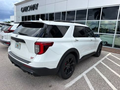 Used 2021 Ford Explorer ST w/ Equipment Group 401A AWD/4WD image 3