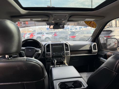 Used 2017 Ford F150 Lariat w/ Equipment Group 502A Luxury image 13