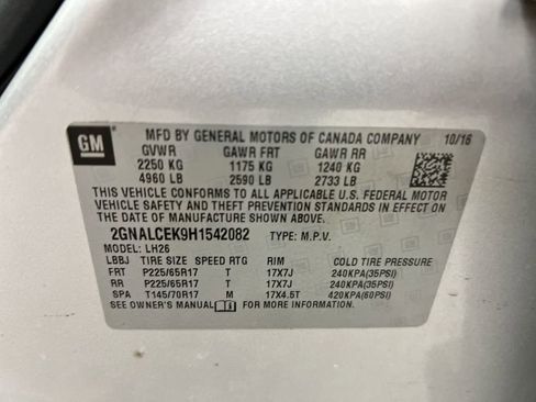 Used 2017 Chevrolet Equinox LT w/ Convenience Package image 27