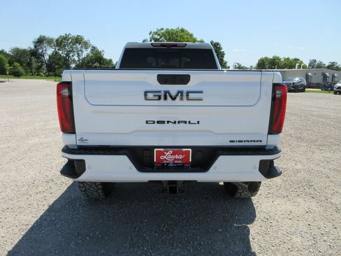 New 2026 GMC Sierra 2500 Denali Ultimate AWD/4WD image 6