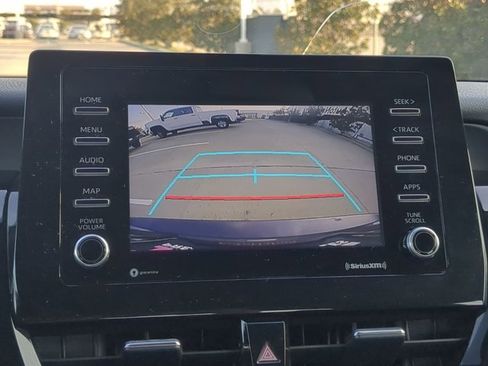 Used 2022 Toyota Camry LE image 14