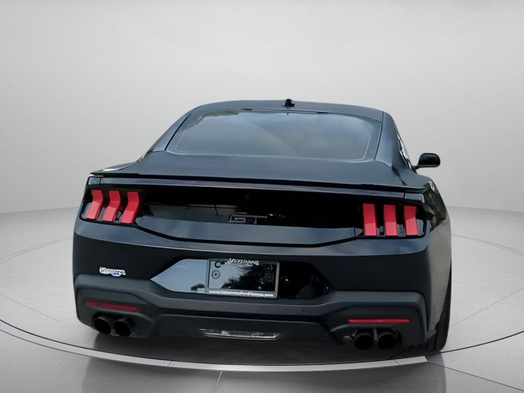 Used 2025 Ford Mustang GT RWD image 25