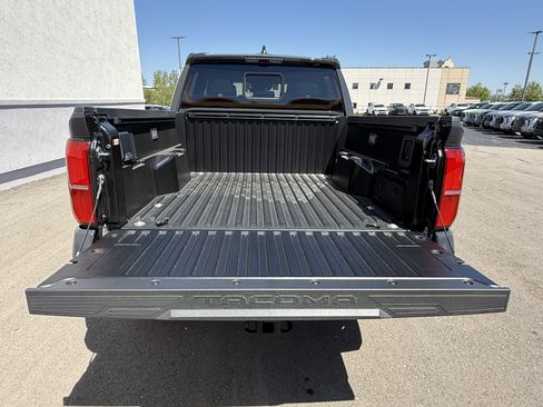 New 2026 Toyota Tacoma TRD Off-Road AWD/4WD image 11