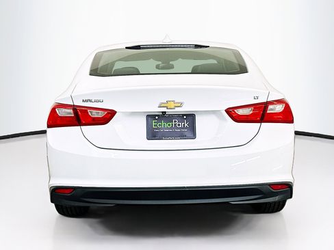 Used 2017 Chevrolet Malibu LT image 7