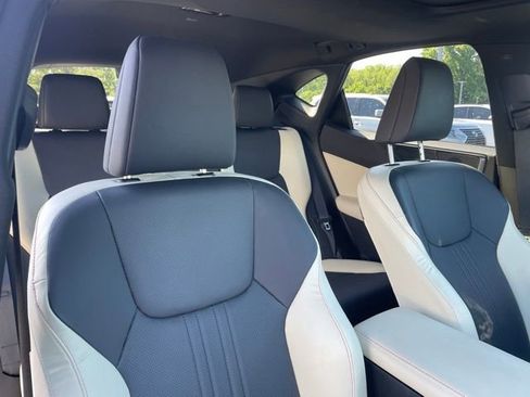 Used 2024 Lexus NX 350 AWD image 7