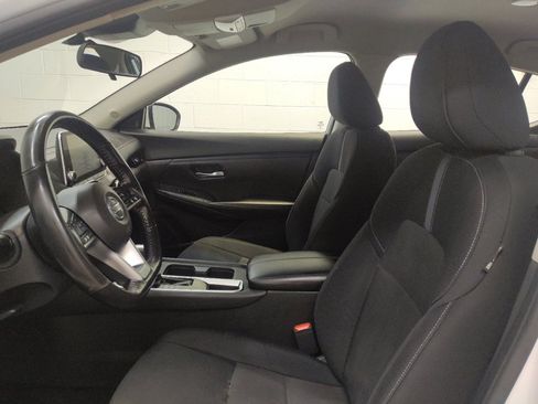 Used 2022 Nissan Sentra SV image 17
