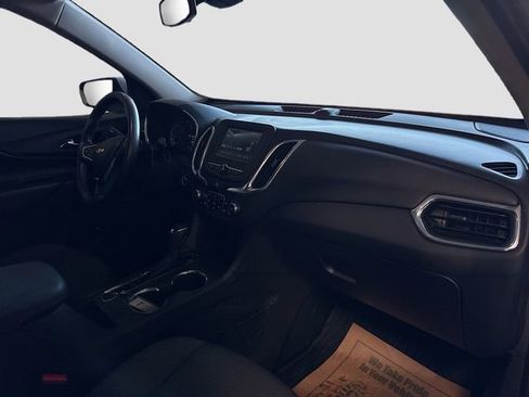 Used 2018 Chevrolet Equinox LT image 28