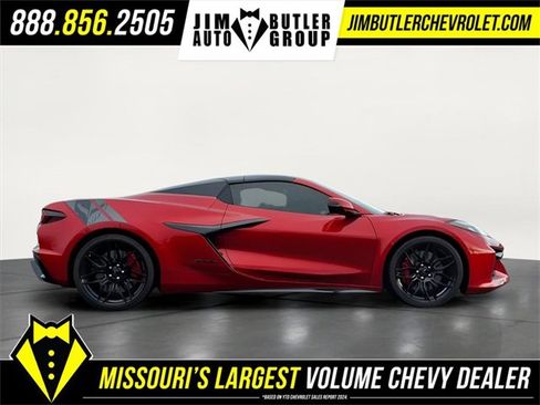 Used 2024 Chevrolet Corvette Z06 image 5