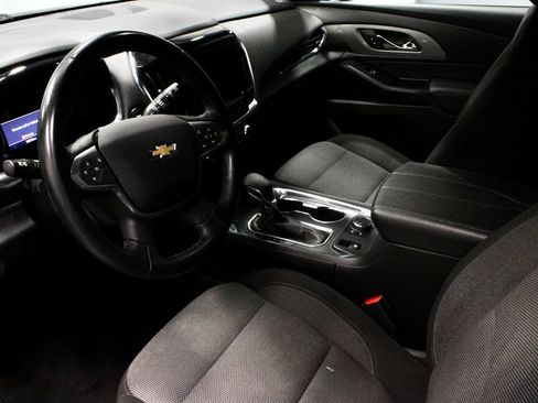 Used 2023 Chevrolet Traverse LT AWD/4WD image 23