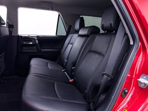 Used 2019 Toyota 4Runner TRD Off-Road Premium image 37