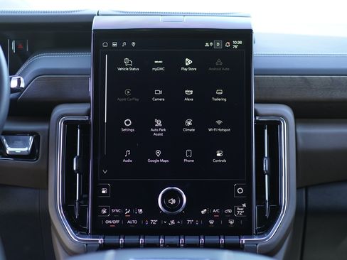 Used 2025 GMC Yukon XL Denali Ultimate AWD/4WD image 30