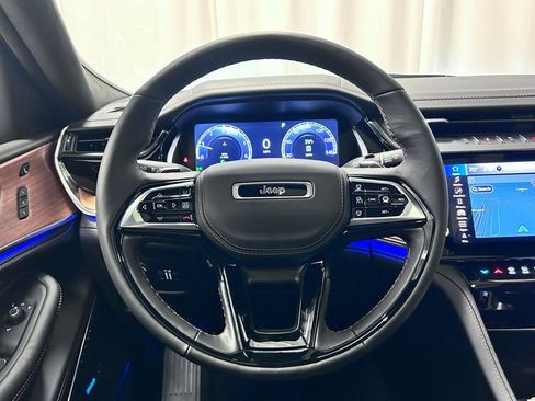 New 2026 Jeep Grand Cherokee L Summit AWD/4WD image 9