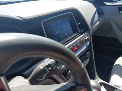 Used 2018 Hyundai Sonata SEL image 6