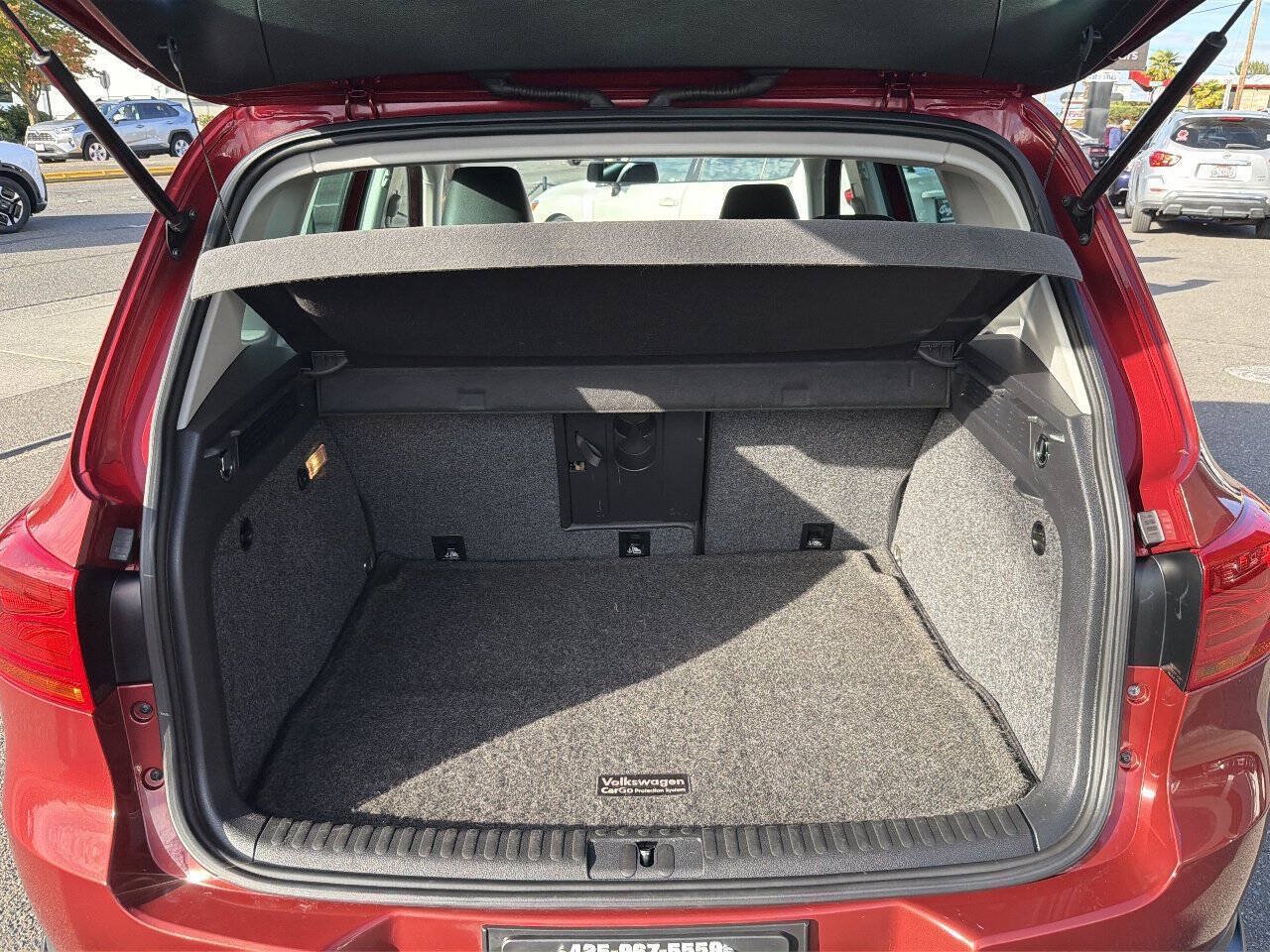 Used 2014 Volkswagen Tiguan SEL AWD/4WD image 6