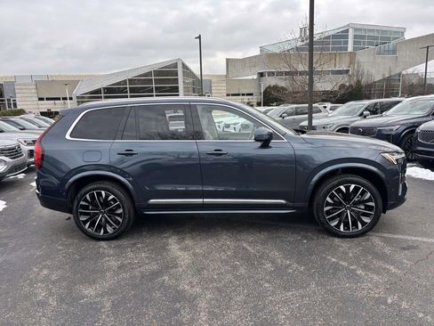 New 2026 Volvo XC90 B6 Ultra w/ Protection Package Premier image 8