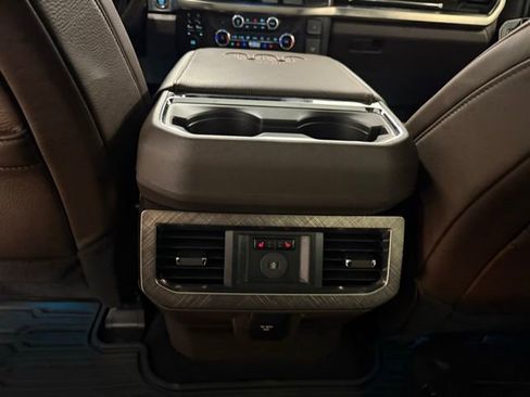 Used 2026 Ford F450 King Ranch w/ FX4 Off-Road Package image 16