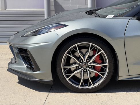 Used 2023 Chevrolet Corvette Stingray Preferred Conv w/ Z51 Performance Package RWD image 11