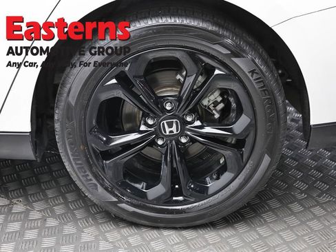Used 2025 Honda Accord SE image 8
