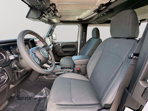 Used 2024 Jeep Wrangler Sport AWD/4WD image 20