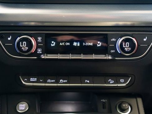 Certified 2024 Audi Q5 2.0T Premium Plus w/ Premium Plus Package AWD/4WD image 12