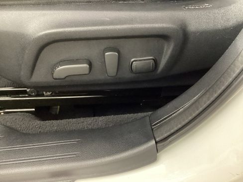 Used 2019 Subaru Outback 3.6R Limited image 15