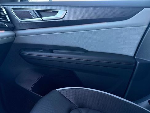 New 2026 Volkswagen Atlas Peak Edition image 22