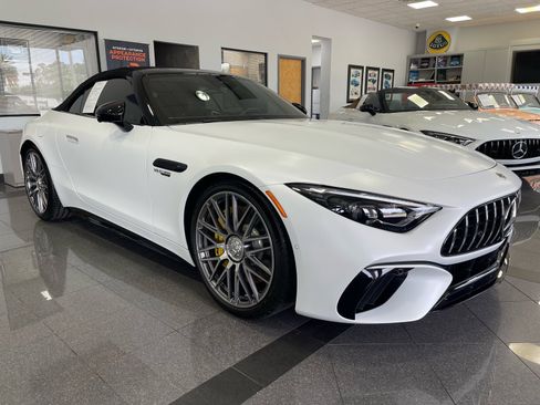 Used 2022 Mercedes-Benz SL 63 AMG 4MATIC image 49