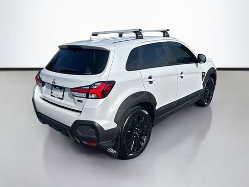 Used 2024 Mitsubishi Outlander Sport ES AWD/4WD image 3