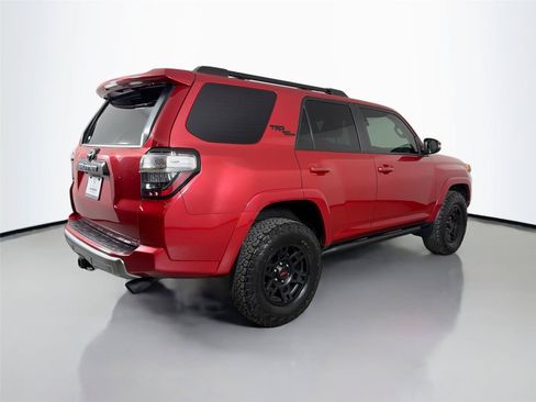 Used 2023 Toyota 4Runner TRD Off-Road Premium AWD/4WD image 5