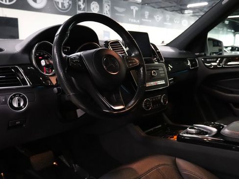 Used 2019 Mercedes-Benz GLS 450 450 4MATIC image 10