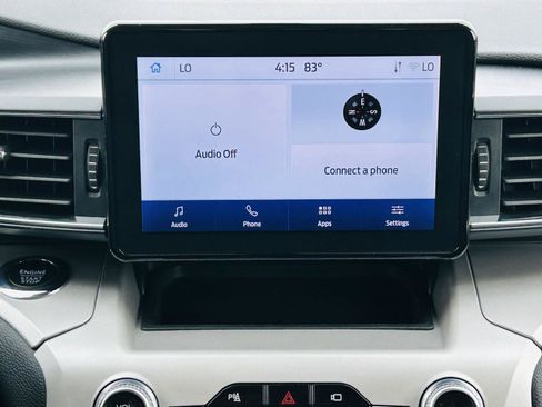 Used 2023 Ford Explorer XLT w/ Equipment Group 202A AWD/4WD image 23