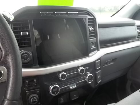 Used 2021 Ford F150 XLT w/ Equipment Group 302A High image 11