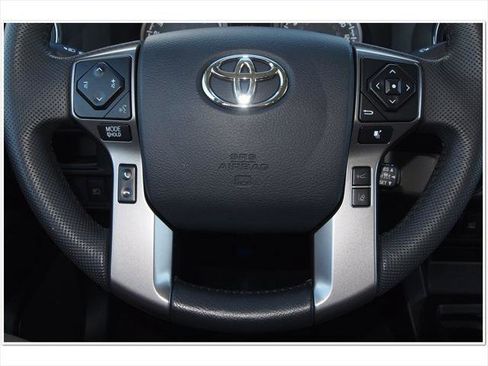 Certified 2019 Toyota Tacoma SR5 image 38