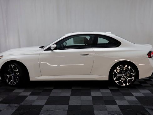 New 2025 BMW 230i xDrive Coupe w/ Convenience Package image 4