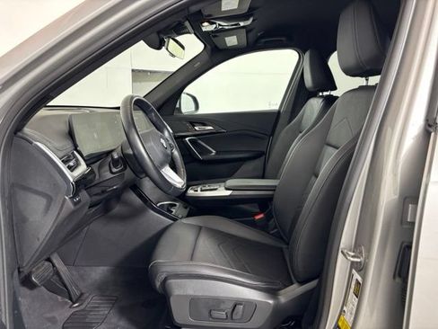 Used 2023 BMW X1 xDrive28i w/ Convenience Package AWD/4WD image 11