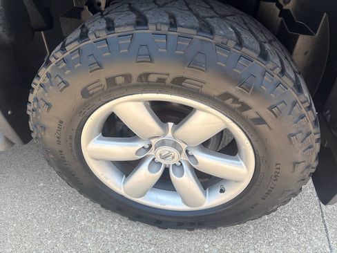 Used 2009 Nissan Armada SE w/ Premium Pkg AWD/4WD image 5