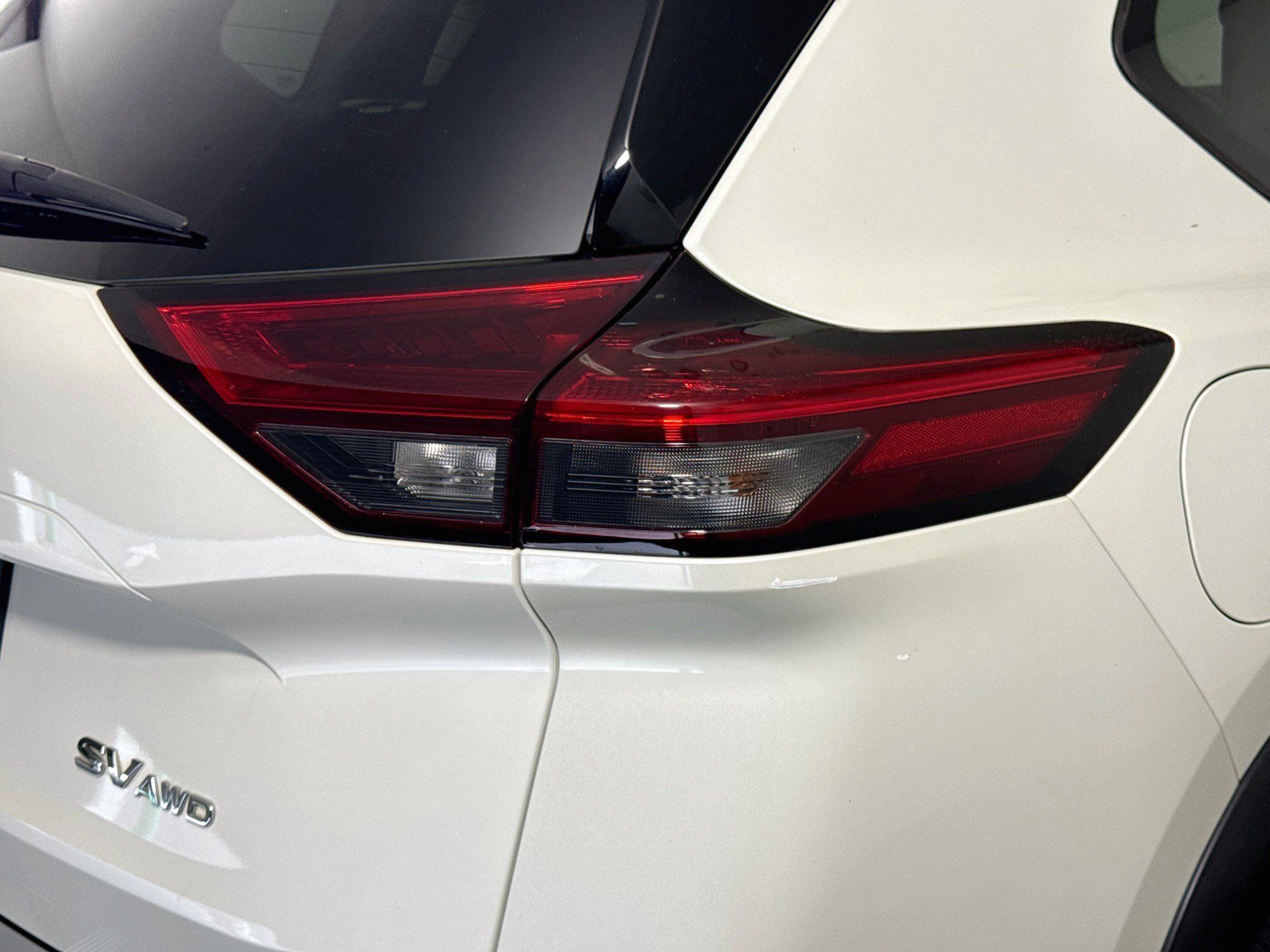 Used 2021 Nissan Rogue SV AWD/4WD image 34