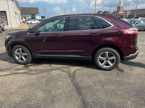 Used 2024 Ford Edge SEL w/ Convenience Package AWD/4WD image 8