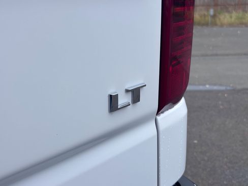 New 2026 Chevrolet Silverado 1500 LT image 8