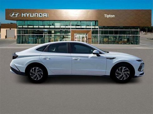 New 2026 Hyundai Sonata Blue image 9