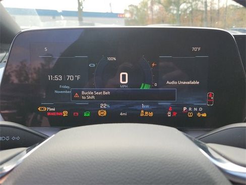 New 2026 Chevrolet Equinox EV LT image 17