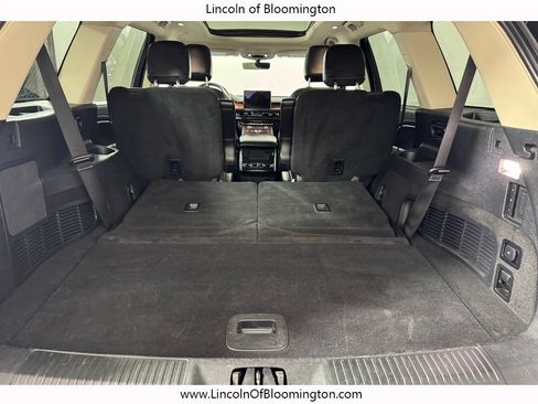 Used 2023 Lincoln Aviator Reserve w/ Elements Package Plus AWD/4WD image 15