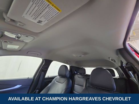 Certified 2023 Chevrolet Bolt EUV Premier FWD image 25