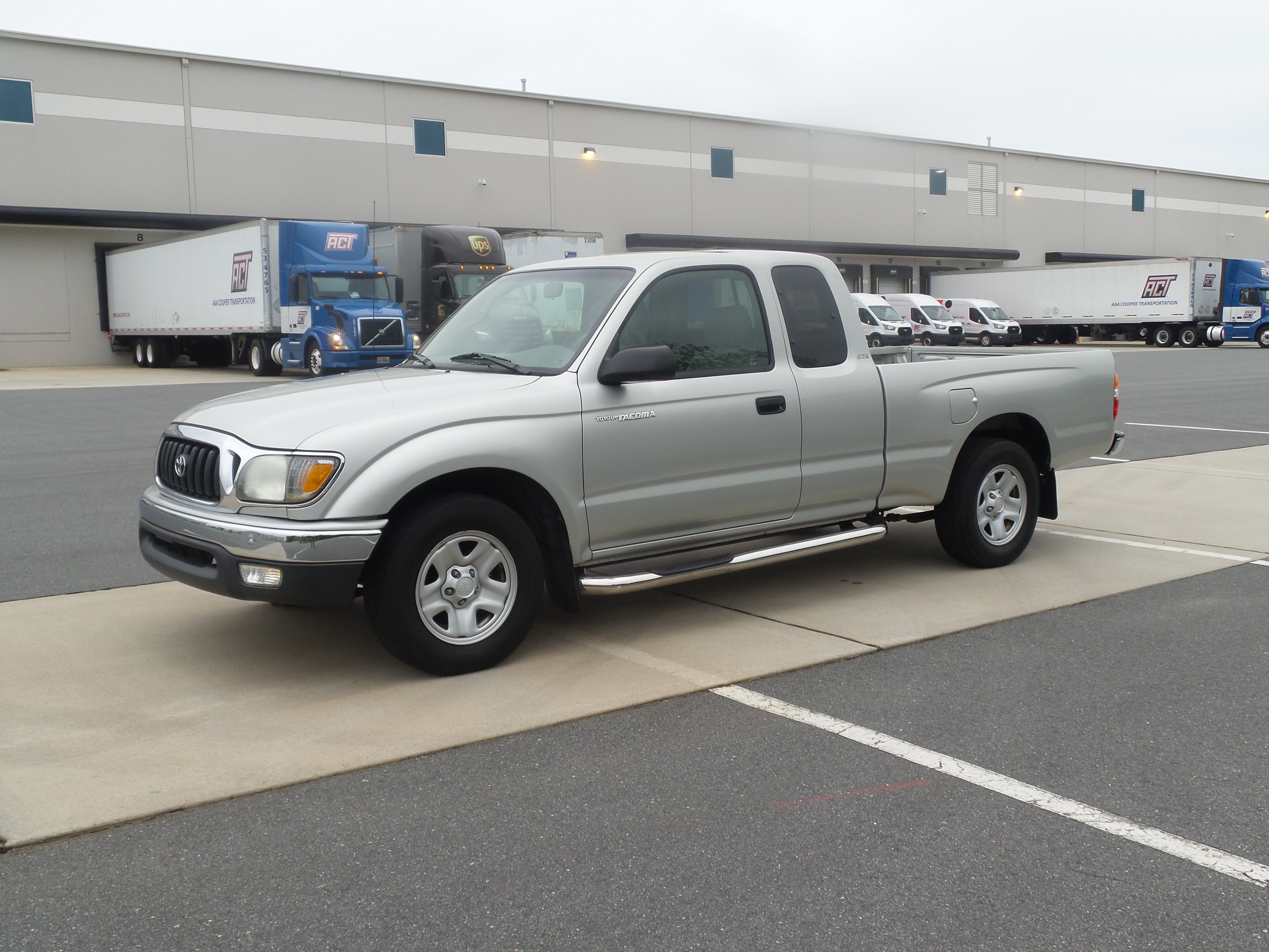 Used 2004 Toyota Tacoma 2WD Xtracab image 7