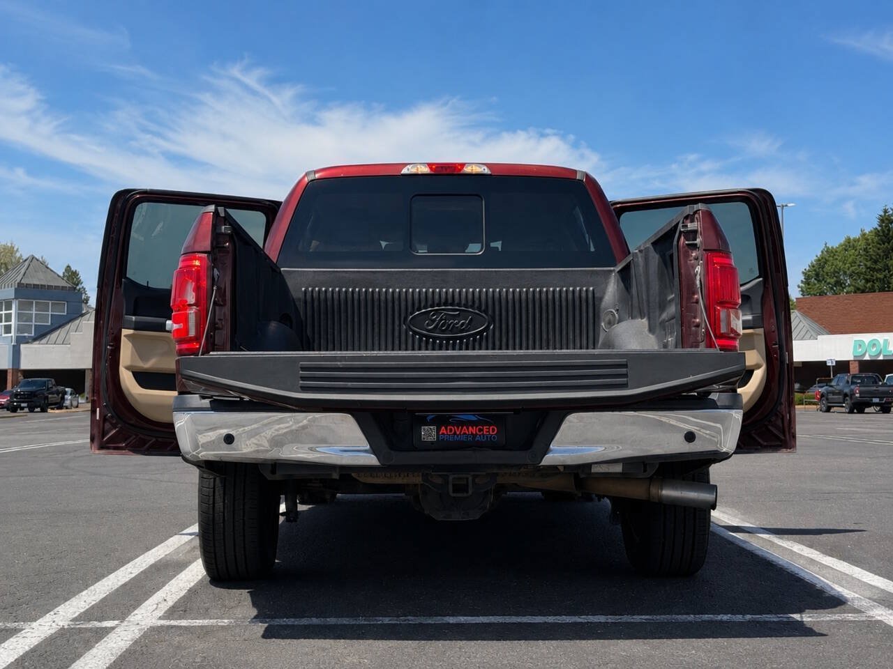 Used 2015 Ford F150 Lariat RWD image 12