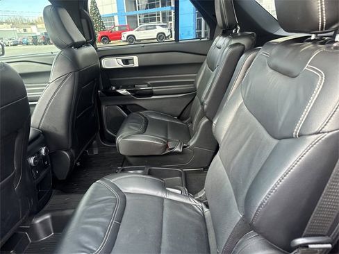 Used 2021 Ford Explorer ST w/ Equipment Group 401A image 12