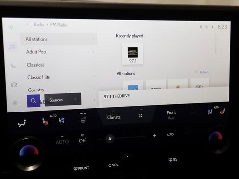 Used 2024 Lexus GX 550 w/ Accessory Package (Z1) image 9