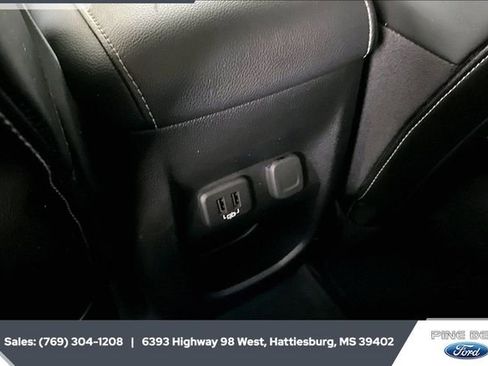 Used 2020 GMC Canyon Denali image 24