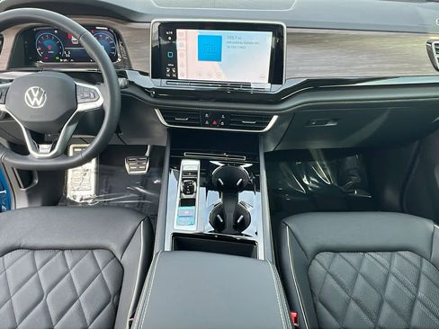 New 2026 Volkswagen Atlas SEL Premium R-Line image 26